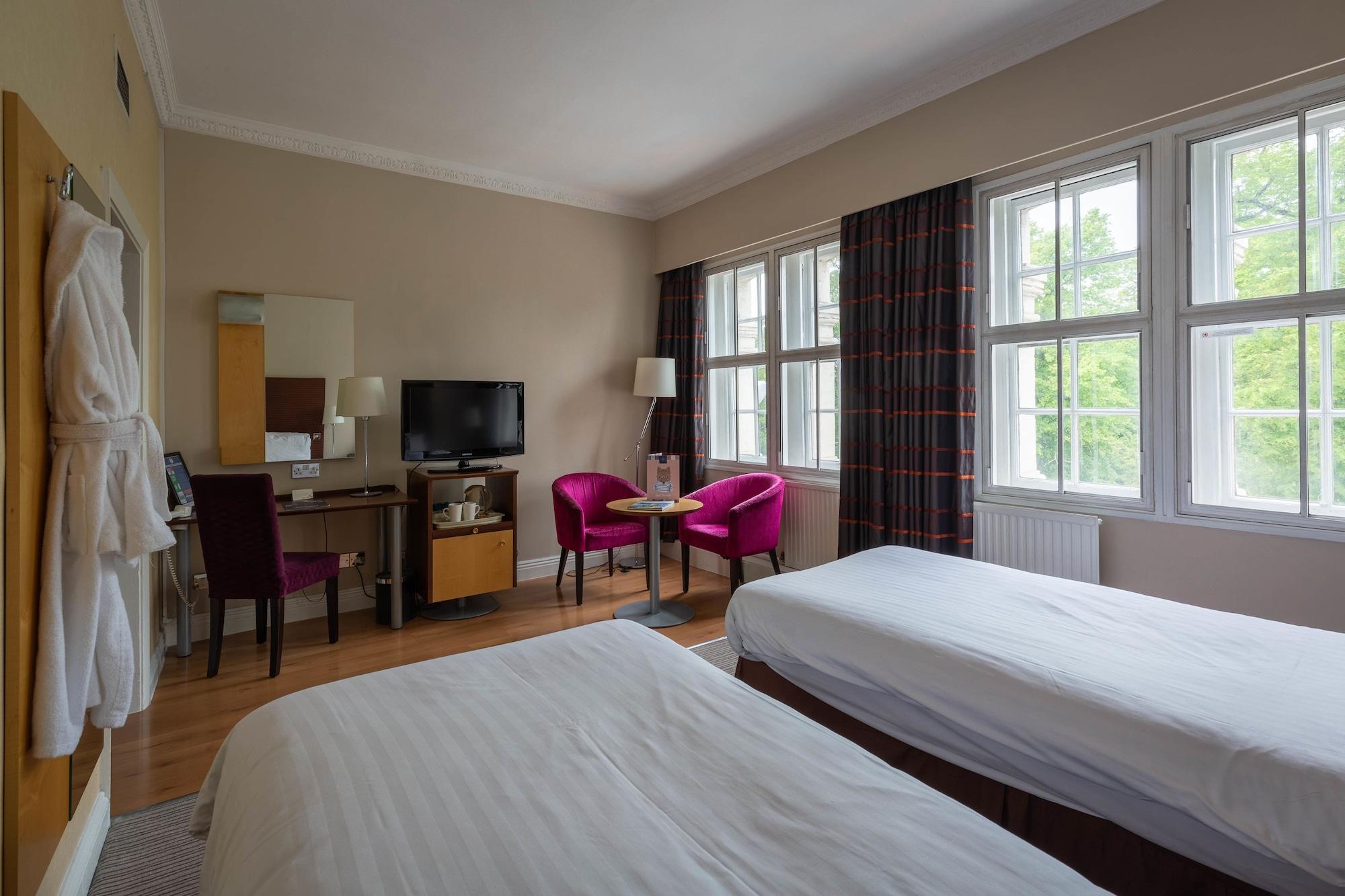 The Angel Hotel Cardiff Exterior photo