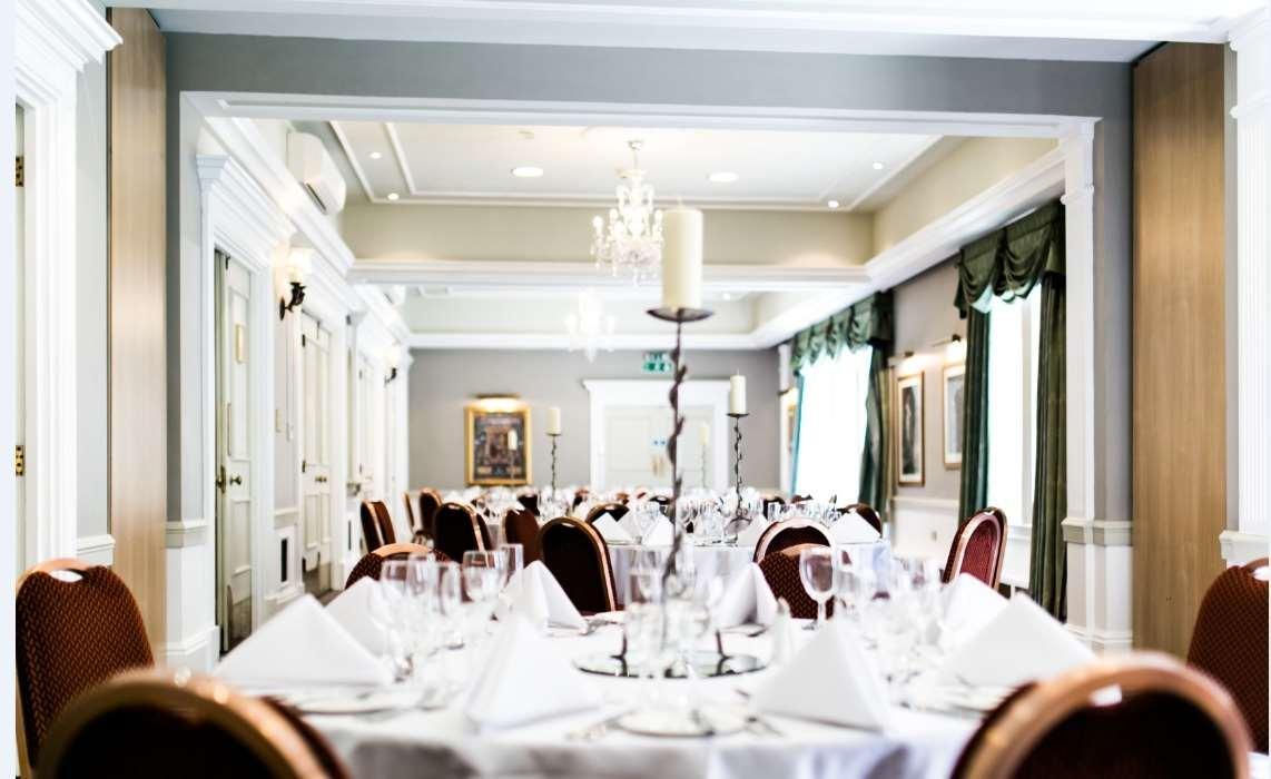 The Angel Hotel Cardiff Exterior photo
